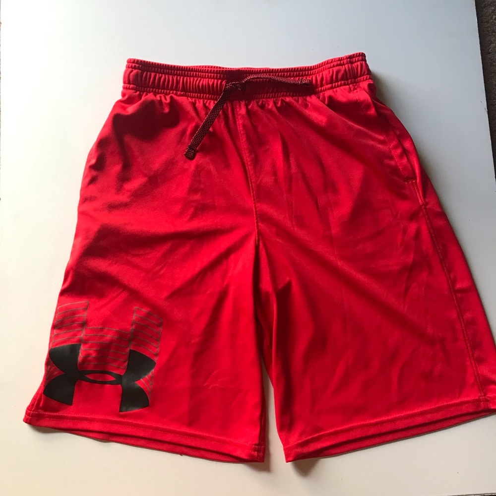 Boys under armour shorts red